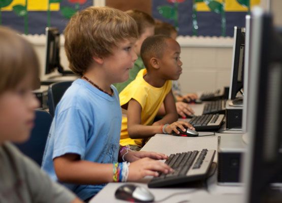 在线轰炸电话网页版